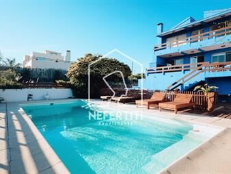 https://www.gallito.com.uy/espectacular-casa-5-dormitorios-inmuebles-24614265