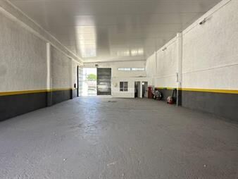 https://www.gallito.com.uy/venta-local-galpon-deposito-sayago-molinos-de-raffo-mejor-q-inmuebles-26453396