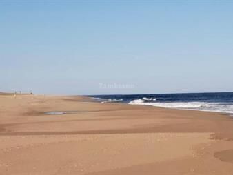 https://web5.gallito.com.uy/venta-de-chacras-maritimas-rocha-inmuebles-26669458