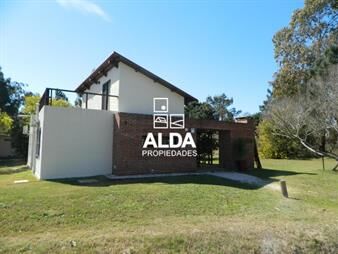 https://www.gallito.com.uy/casa-en-punta-colorada-b-seiscientos-doce-ref-ca200484-inmuebles-20246825