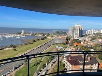 https://web5.gallito.com.uy/venta-apartamento-3-dormitorios-puerto-del-buceo-extrema-ca-inmuebles-27342442