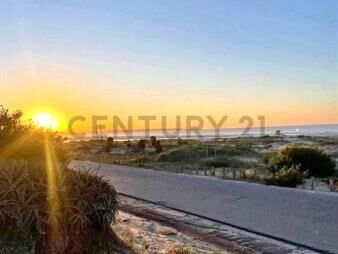 https://web5.gallito.com.uy/ideal-inversionpermutagran-terreno495m2frente-al-mar-inmuebles-26386714