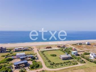 https://web5.gallito.com.uy/venta-de-terreno-en-santa-monica-inmuebles-24962447