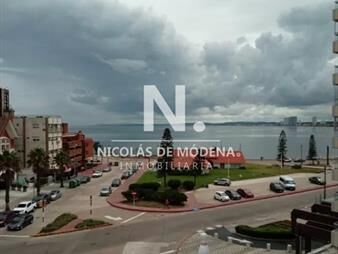 https://web5.gallito.com.uy/hermosa-vista-y-comodos-espacios-en-el-de-3-inmuebles-23518147