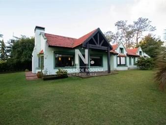 https://web5.gallito.com.uy/venta-casa-4-dormitorios-marly-punta-del-este-inmuebles-23920628