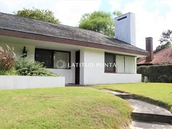 https://web5.gallito.com.uy/casa-en-pinares-2-dormitorios-mãs-casa-de-inmuebles-21764179