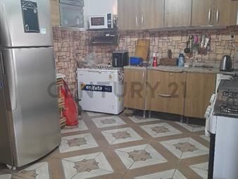 https://www.gallito.com.uy/terreno-535-m²2-dormitorios-garaje-estufa-leña-aa-l-inmuebles-26386758