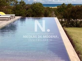 https://www.gallito.com.uy/casa-de-4-dormitorios-en-venta-punta-del-este-inmuebles-24988238