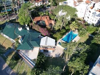 https://web5.gallito.com.uy/casa-en-venta-de-5-dormitorios-en-playa-mansa-inmuebles-26089781