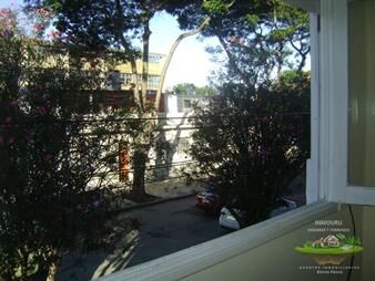 https://web5.gallito.com.uy/se-vende-apartamento-de-1-dormitorio-en-la-inmuebles-27042169