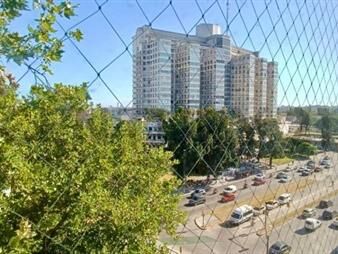https://web5.gallito.com.uy/venta-apartamento-3-dorm-2-baños-con-garage-a-pasos-del-h-inmuebles-27388494