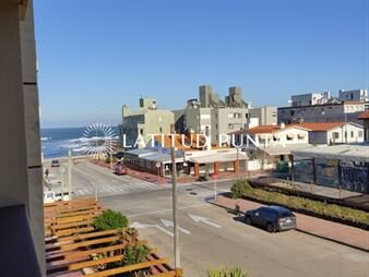 https://web5.gallito.com.uy/apartamento-en-peninsula-2-dormitorios-inmuebles-20424075