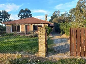 https://web5.gallito.com.uy/venta-casa-3-dormitorios-parrillero-laguna-inmuebles-24536327