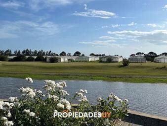 https://www.gallito.com.uy/venta-lote-en-barrio-privado-inmuebles-23377963