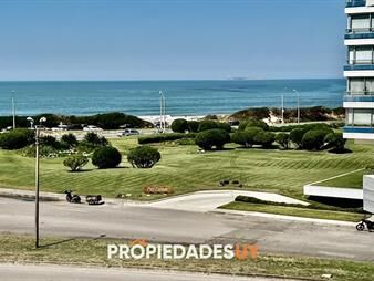 https://web5.gallito.com.uy/oportunidad-reciclada-frente-al-mar-inmuebles-24678354