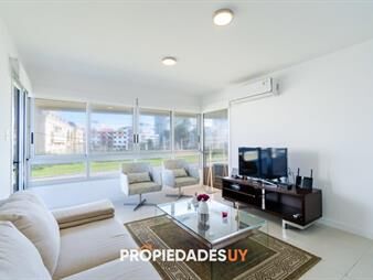https://web5.gallito.com.uy/apartamento-en-venta-playa-mansa-punta-del-este-inmuebles-25907134