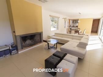 https://web5.gallito.com.uy/impecable-casa-de-3-dorm-inmuebles-25716699