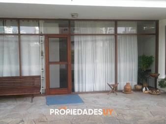 https://web5.gallito.com.uy/apartamento-en-venta-en-brava-punta-del-este-3-2-inmuebles-20363309