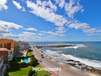 https://web5.gallito.com.uy/pent-house-en-venta-en-primera-linea-peninsula-inmuebles-26682516