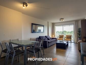 https://web5.gallito.com.uy/2-dormitorios-y-garage-roosevelt-punta-del-este-inmuebles-25400825