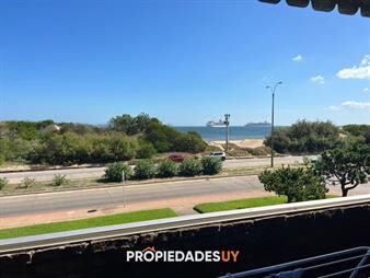 https://web5.gallito.com.uy/2-dormitorios-frente-al-mar-playa-mansa-inmuebles-26881837