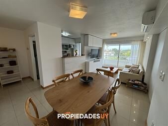 https://web5.gallito.com.uy/excepcional-apartamento-de-2-dormitorios-en-venta-inmuebles-26177713