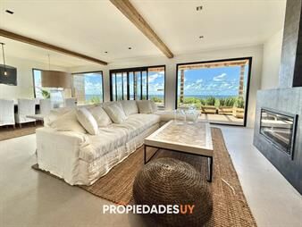 https://www.gallito.com.uy/se-vende-casa-nueva-en-altos-de-punta-de-piedra-inmuebles-27112746
