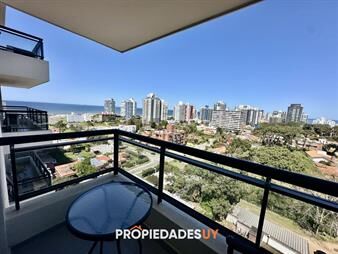 https://web5.gallito.com.uy/excelente-oportunidad-a-metros-del-mar-inmuebles-26213098