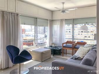 https://web5.gallito.com.uy/apto-en-venta-en-peninsula-con-vista-al-mar-de-2-inmuebles-25518923