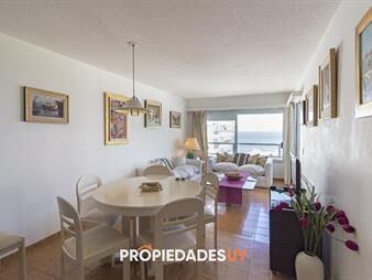 https://web5.gallito.com.uy/departamento-al-frente-con-vista-al-mar-1-dorm-inmuebles-24663269