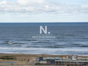 https://web5.gallito.com.uy/venta-apartamento-3-dormitorios-en-torre-de-zona-inmuebles-24988072