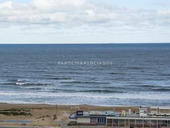 https://web5.gallito.com.uy/apartamento-en-venta-de-3-dormitorios-en-torre-inmuebles-24932131