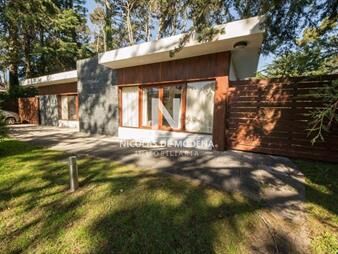 https://web5.gallito.com.uy/casa-en-venta-punta-del-este-inmuebles-25033862
