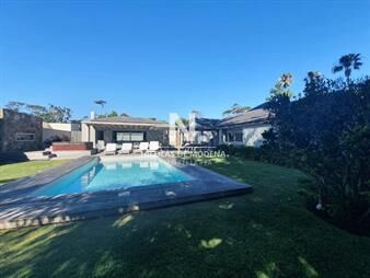 https://web5.gallito.com.uy/casa-en-mansa-punta-del-este-inmuebles-25033994