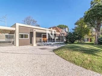https://web5.gallito.com.uy/casa-moderna-a-estrenar-en-barrio-residencial-de-inmuebles-25042345