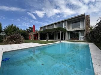https://www.gallito.com.uy/casa-colonia-del-sacramento-inmuebles-27156367