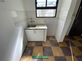 https://www.gallito.com.uy/apartamento-en-venta-perez-castellanos-inmuebles-27378872