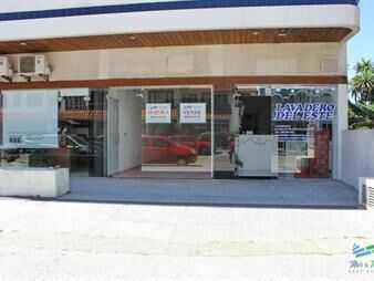 https://web5.gallito.com.uy/en-alquiler-local-a-la-calle-en-peninsula-a-1-cuadra-de-la-inmuebles-25976069