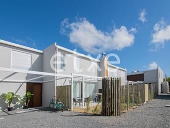 https://web5.gallito.com.uy/casa-en-venta-housing-carrasco-norte-inmuebles-24755951