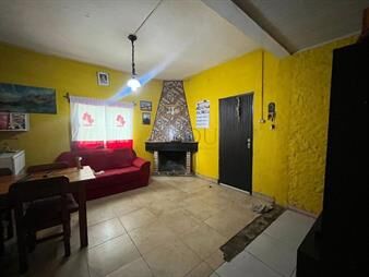 https://web5.gallito.com.uy/venta-casa-ph-2-dormitorios-cochera-parrillero-en-cerro-inmuebles-27041979