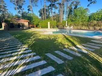https://www.gallito.com.uy/barrio-privado-parque-pinares-2-dormitorios-inmuebles-24625254