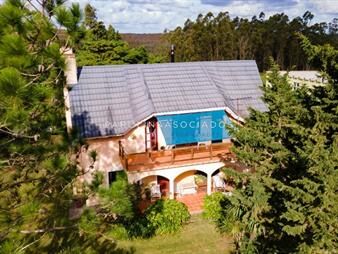 https://web5.gallito.com.uy/chacra-en-venta-a-minutos-de-punta-del-este-inmuebles-25491103