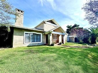 https://web5.gallito.com.uy/alquiler-anual-casa-4-dorm-y-piscina-zona-colegio-inmuebles-27312801