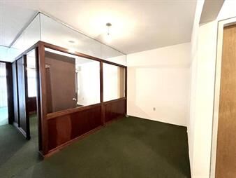 https://web5.gallito.com.uy/venta-de-oficina-en-ciudad-vieja-inmuebles-27184104
