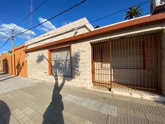 https://www.gallito.com.uy/venta-casa-2-dor-2-baños-garaje-dolores-inmuebles-27420105