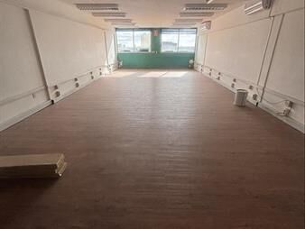 https://web5.gallito.com.uy/alquiler-oficina-90m2-en-plaza-independencia-con-garaje-inmuebles-15866303