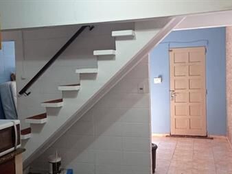 https://web5.gallito.com.uy/vendo-casa-duplex-2-dormitorios-con-garaje-y-parrillero-c-inmuebles-27410378