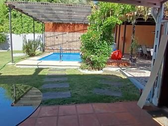 https://www.gallito.com.uy/alquiler-temporal-casa-4-dormitorios-en-atlantida-piscina-y-inmuebles-27420378