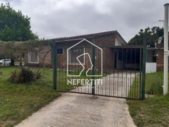 https://www.gallito.com.uy/venta-casa-3-dormitorios-en-solymar-inmuebles-27416732