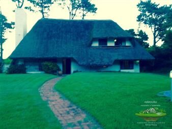 https://web5.gallito.com.uy/venta-de-casa-5-dormitorios-en-marly-punta-del-inmuebles-27421296